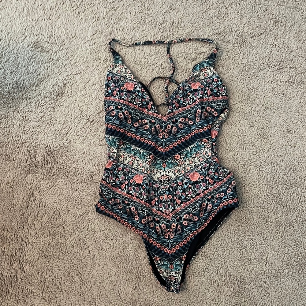 O’Neil one piece swimsuit